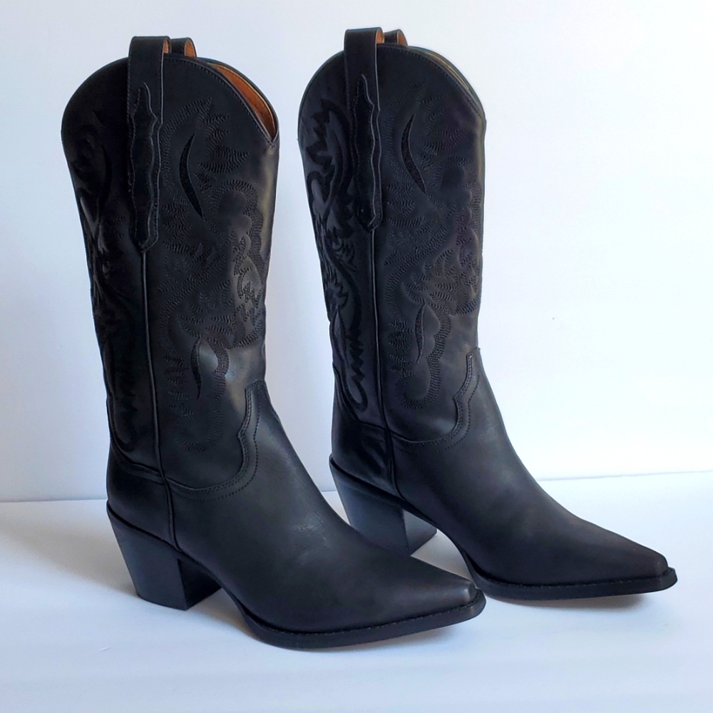 Dagget Western Boot Black by Jeffrey Campbell 8.5